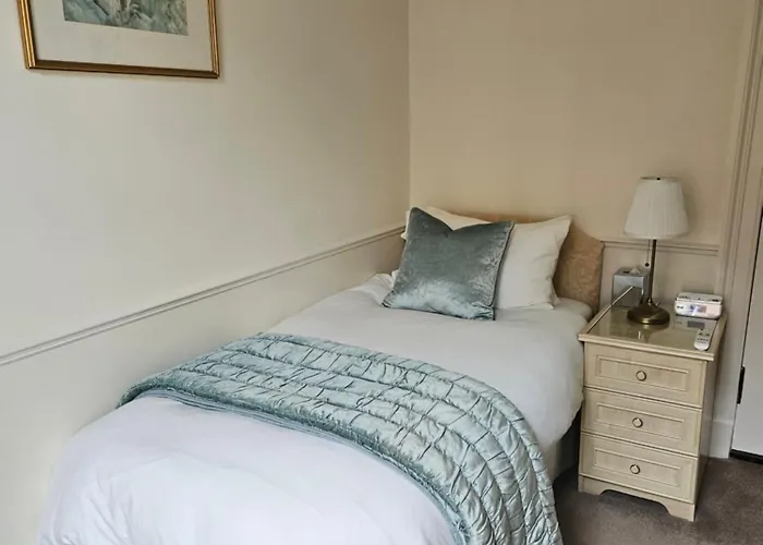 Highfield Guest House